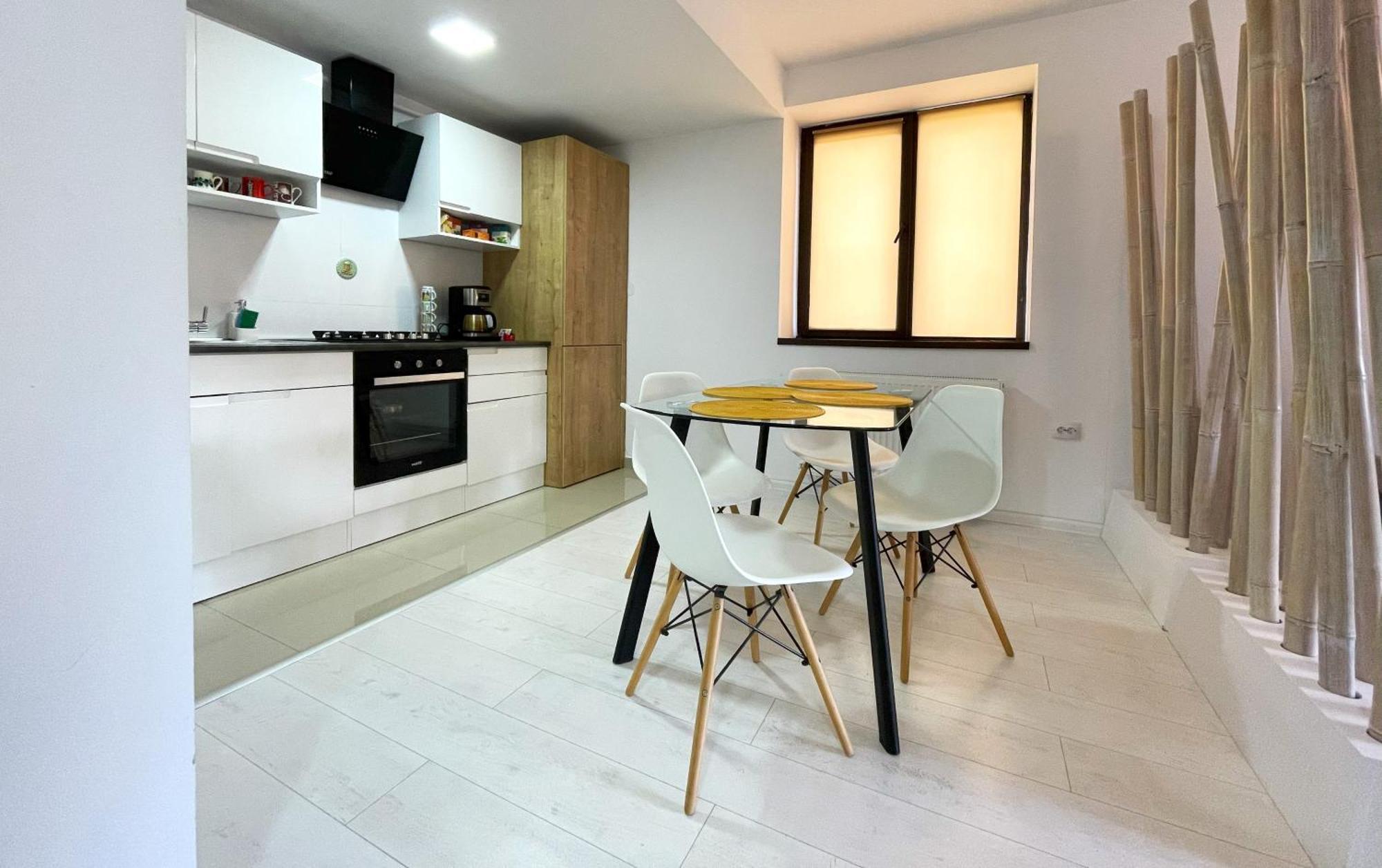 Alma Apartment