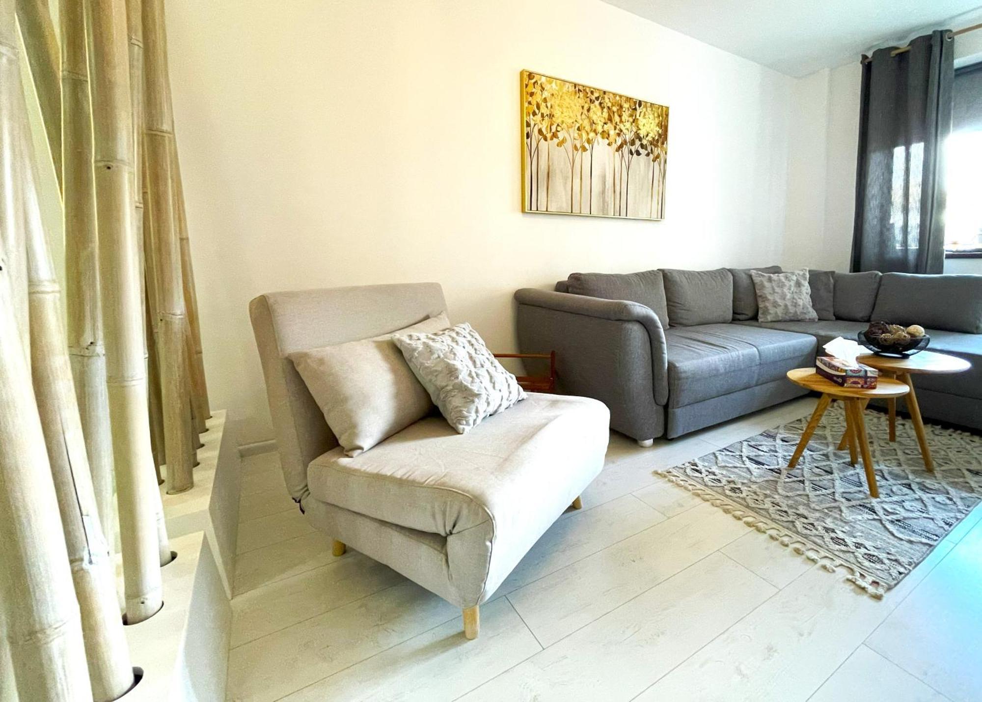Apartment Alma *